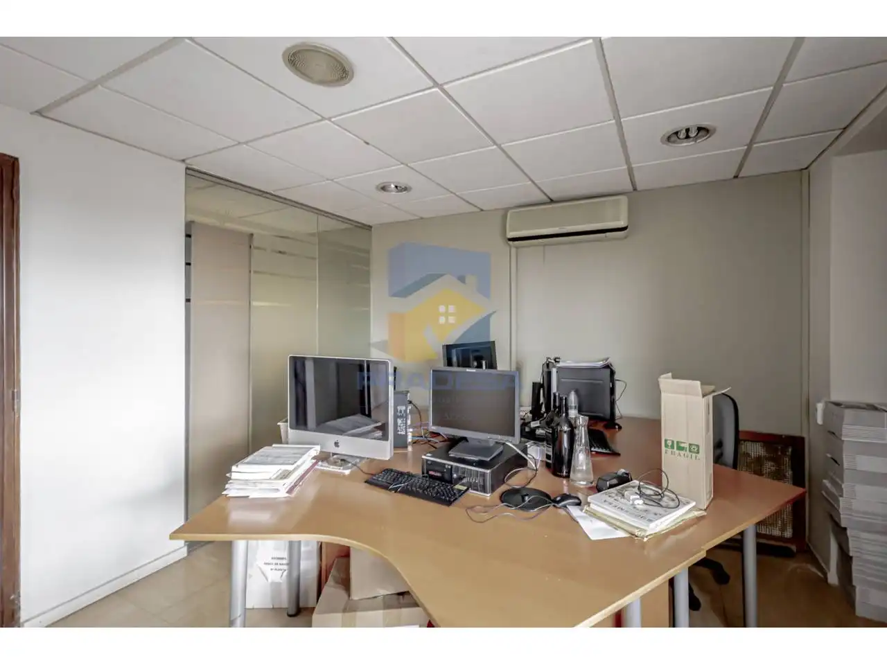 Office for sale in Madrid  with Air Conditioner and Alarm