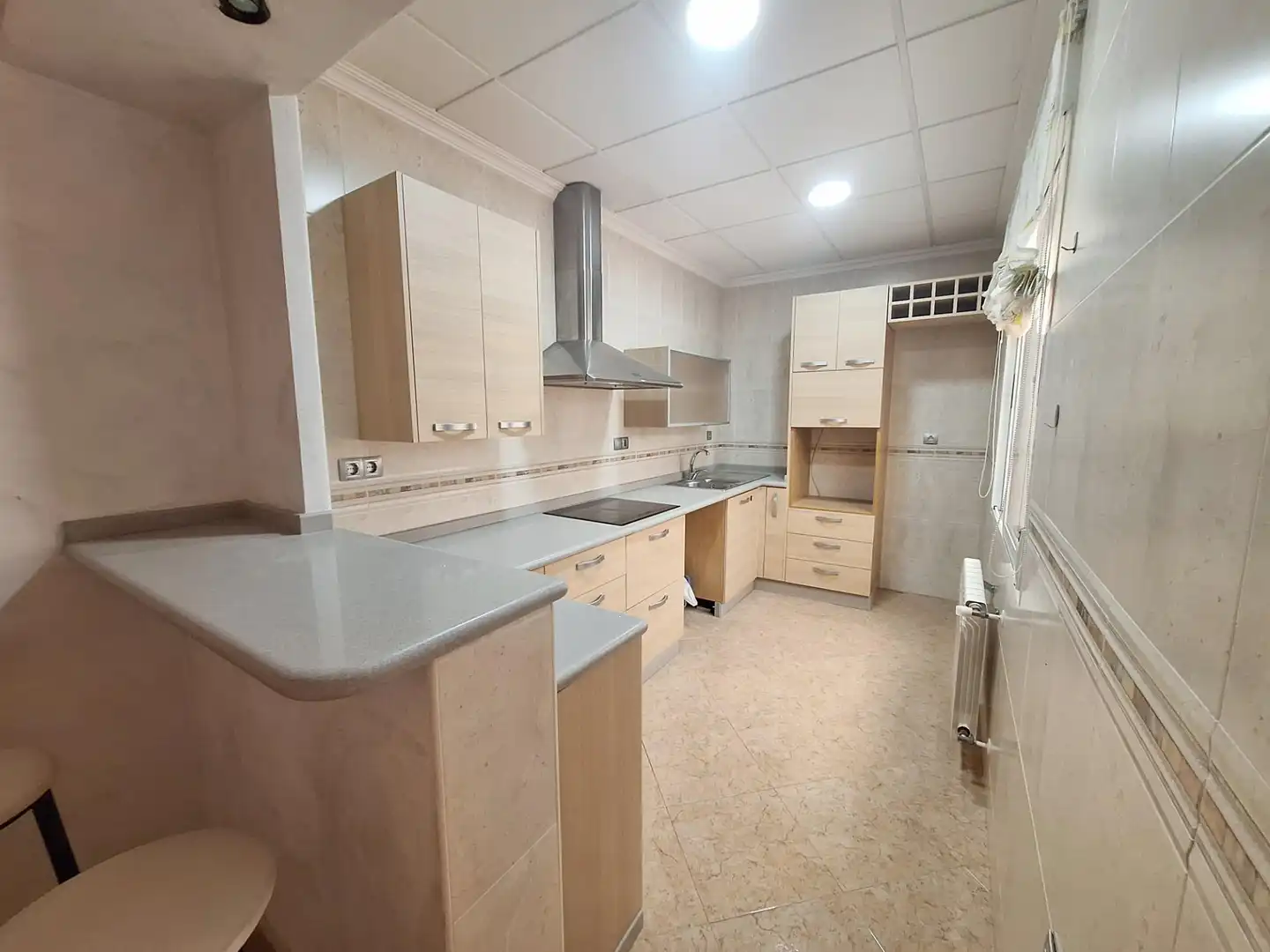 Cocina de Casa o chalet en venta en Algueña con Calefacción, Balcón y Jacuzzi
