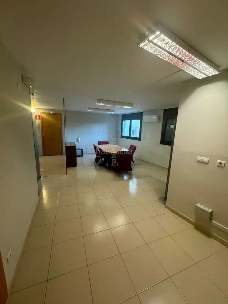 Office space with lift to rent in Carrer del Bruc 80, imagen 10