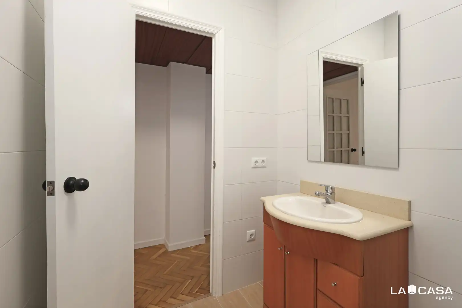 Baño de Piso en venta en Barcelona con Balcón