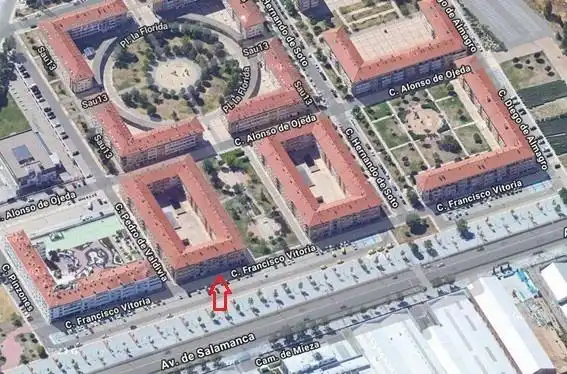 Gewerbefläche zum Verkauf in Calle de FRANCISCO VITORIA, imagen 2