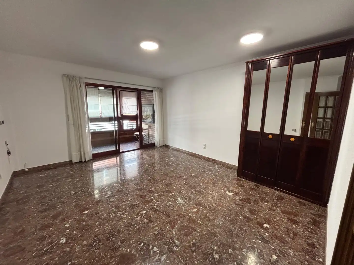 Sala d'estar de Pis de lloguer en Zaragoza amb Aire condicionat, Calefacció i Terrassa