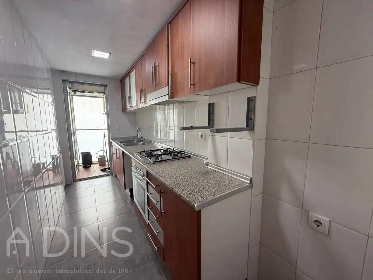 Flat with lift to rent in Calle Avda. Rivoli, imagen 7