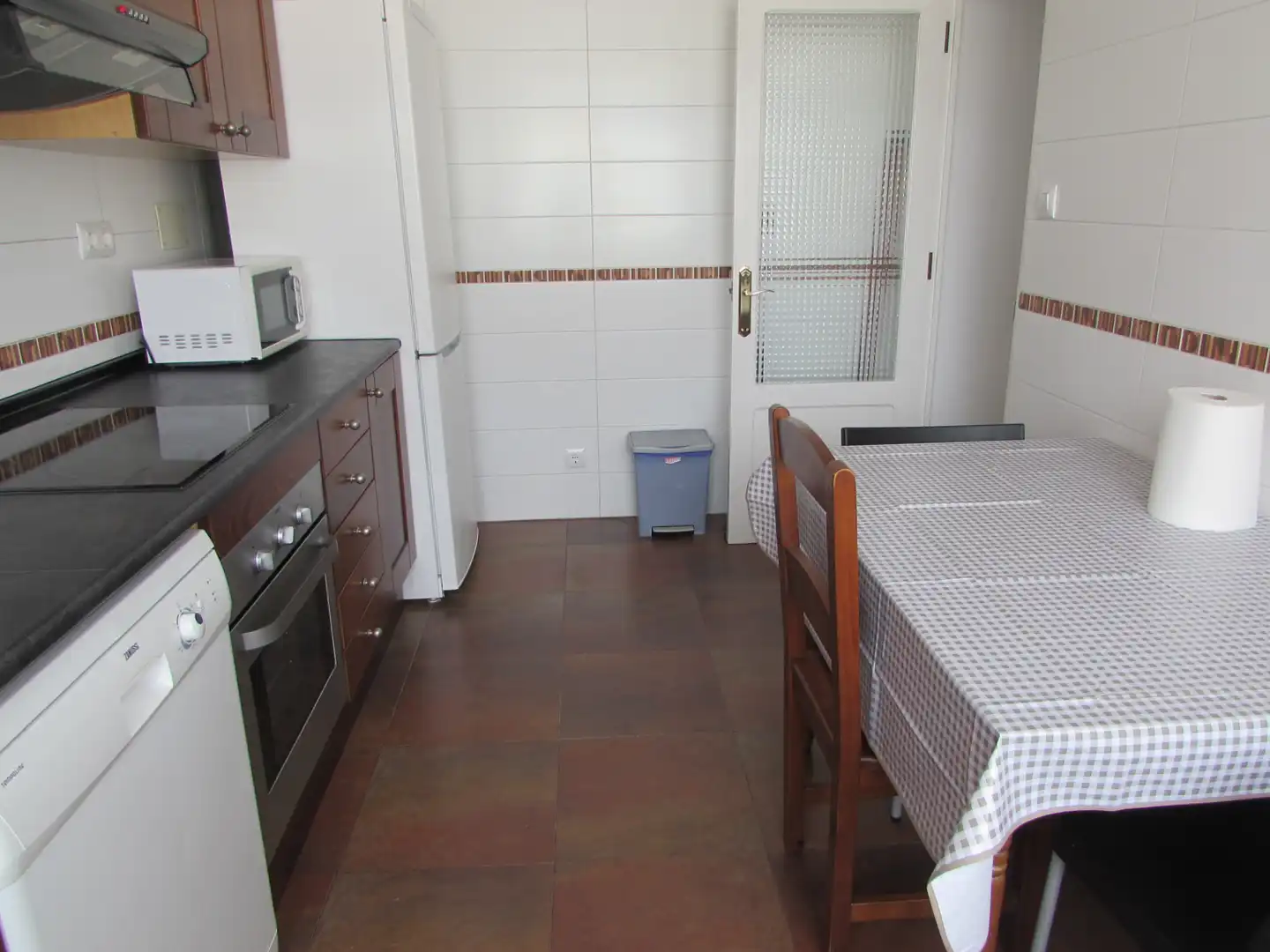 Cocina de Piso en venta en Ferrol con Calefacción, Trastero y Amueblado