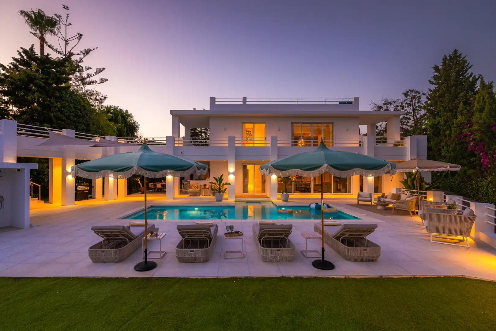Casa con piscina en venta en Nueva Andalucía, imagen 2
