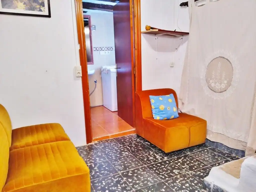 Habitación de Casa o chalet en venta en Andilla con Horno, Lavadora y TV