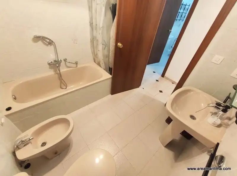 Houses for rent in Calle Murcia, Serra