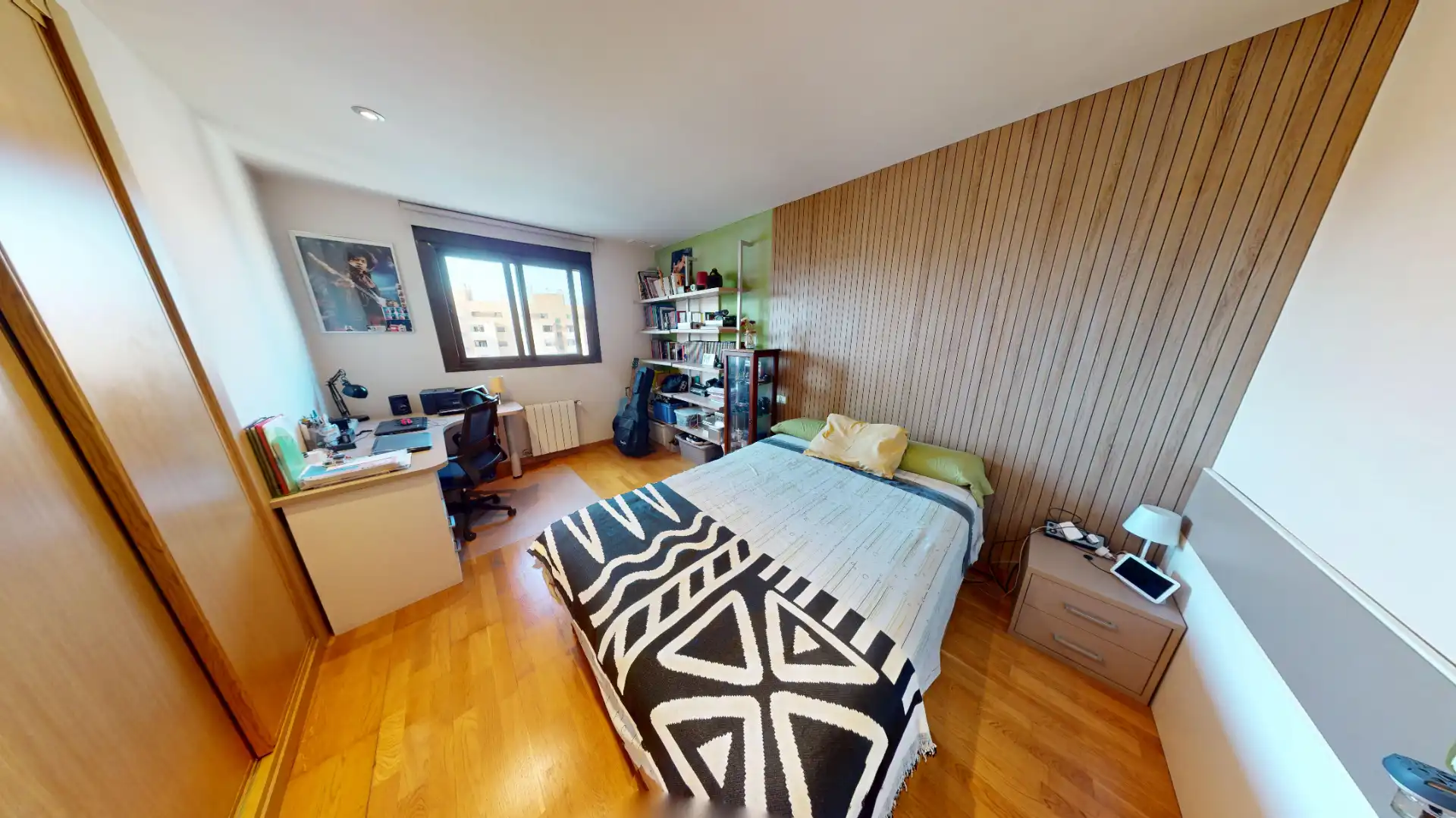 Bedroom of Attic for sale in Alicante / Alacant  with Air Conditioner, Heating and Parquet flooring