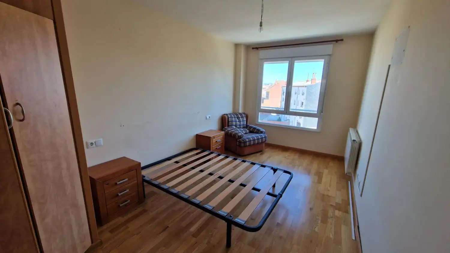Schlafzimmer von Wohnung zum Verkauf in León Capital  mit Heizung, Parkett und Terrasse