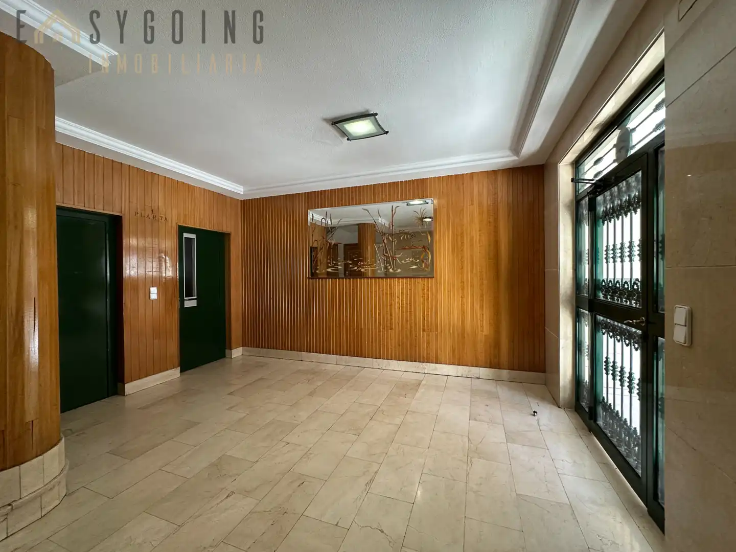 Ático en venta en Elche / Elx con Aire acondicionado, Terraza y Amueblado