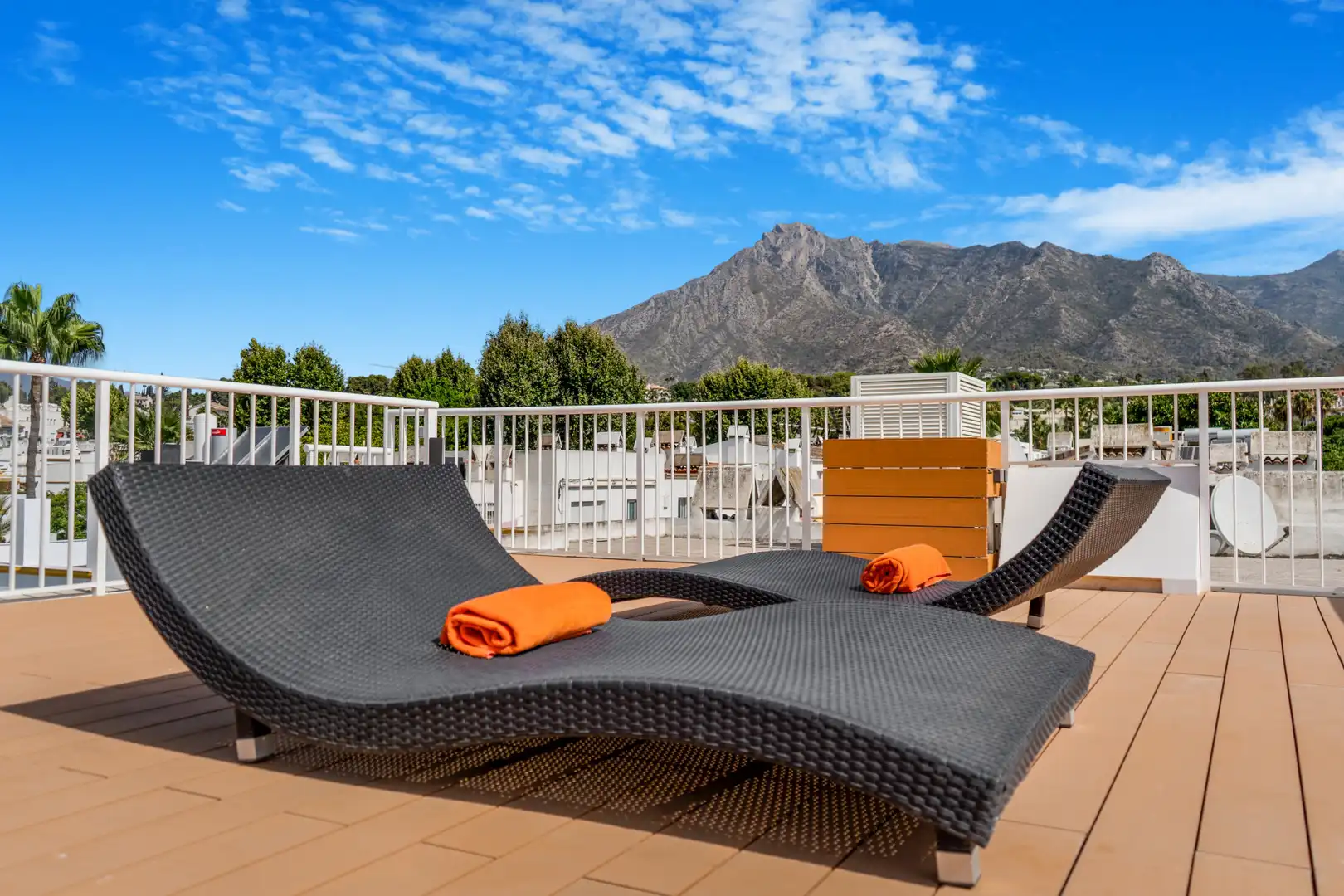 Terrassa de Casa adosada en venda en Marbella amb Aire condicionat, Jardí privat i Terrassa