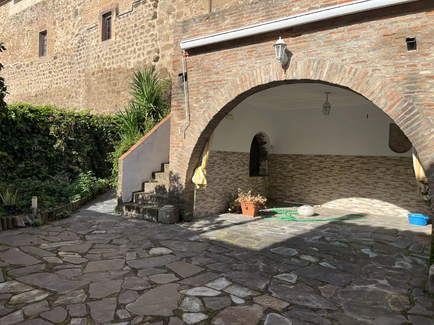 Houses for sale in Calle Coria, Centro Ciudad