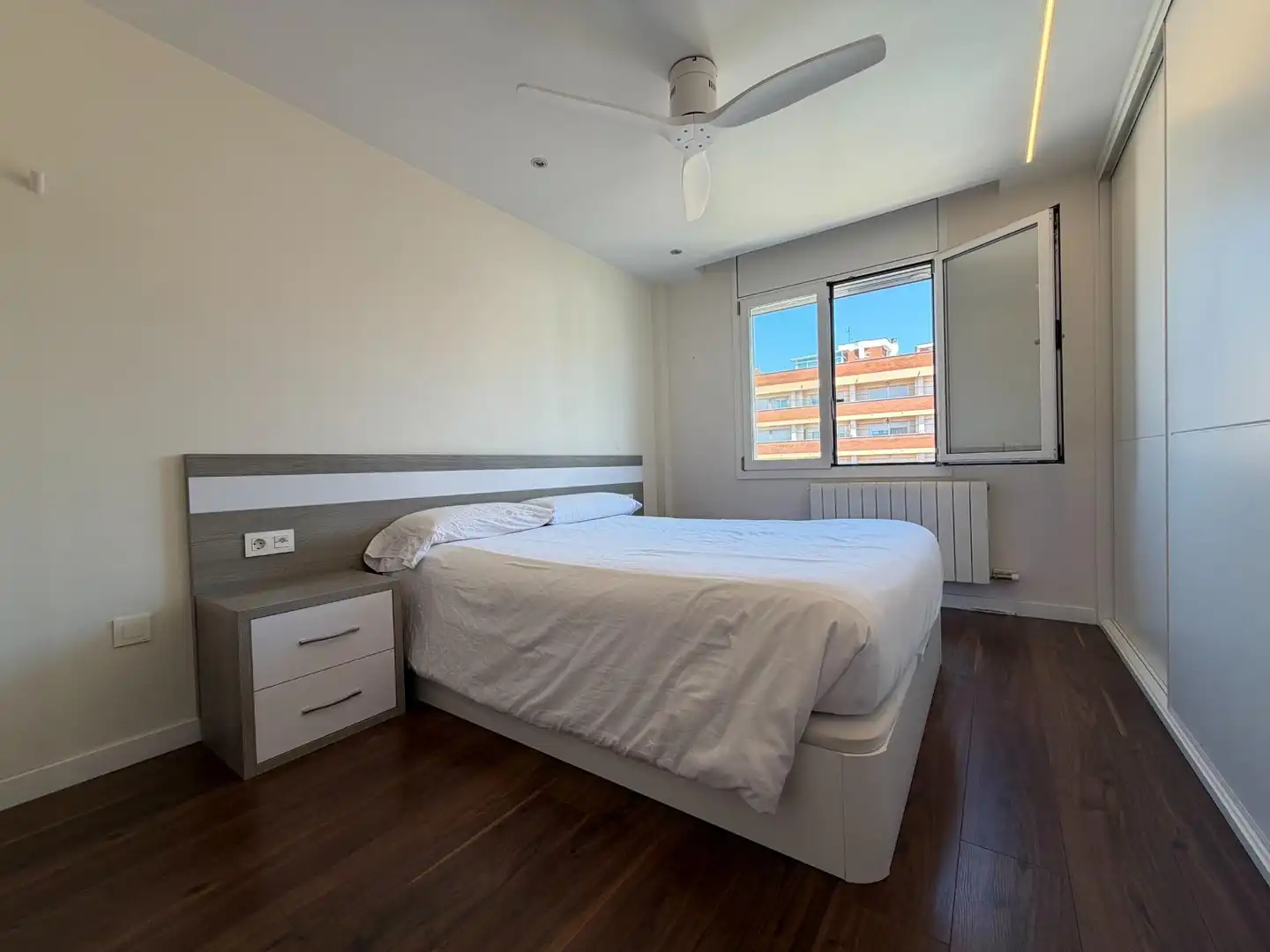 Dormitori de Dúplex en venda en Terrassa amb Aire condicionat, Parquet i Terrassa