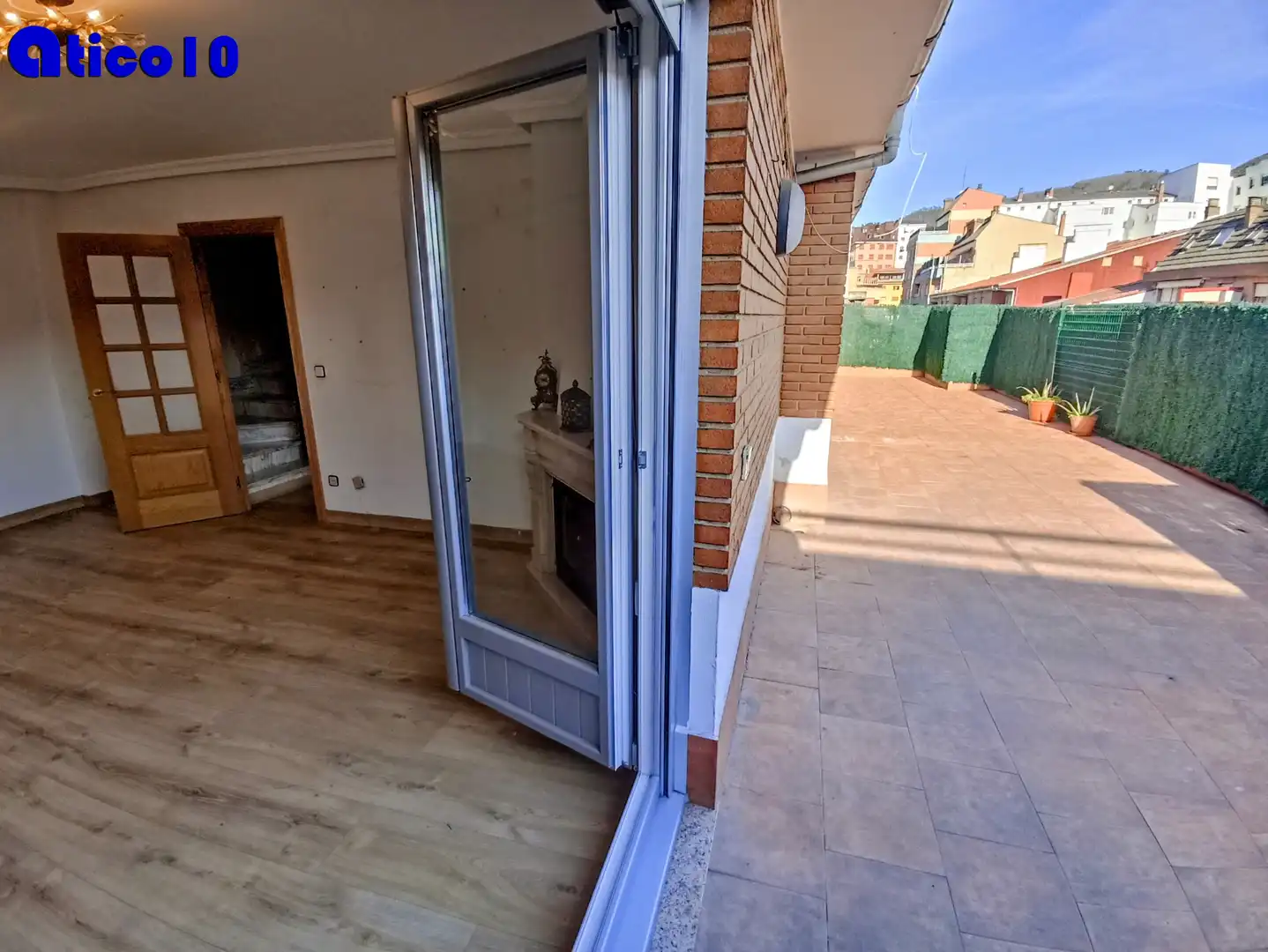 Terrace of Attic for sale in Oviedo   with Heating, Parquet flooring and Terrace