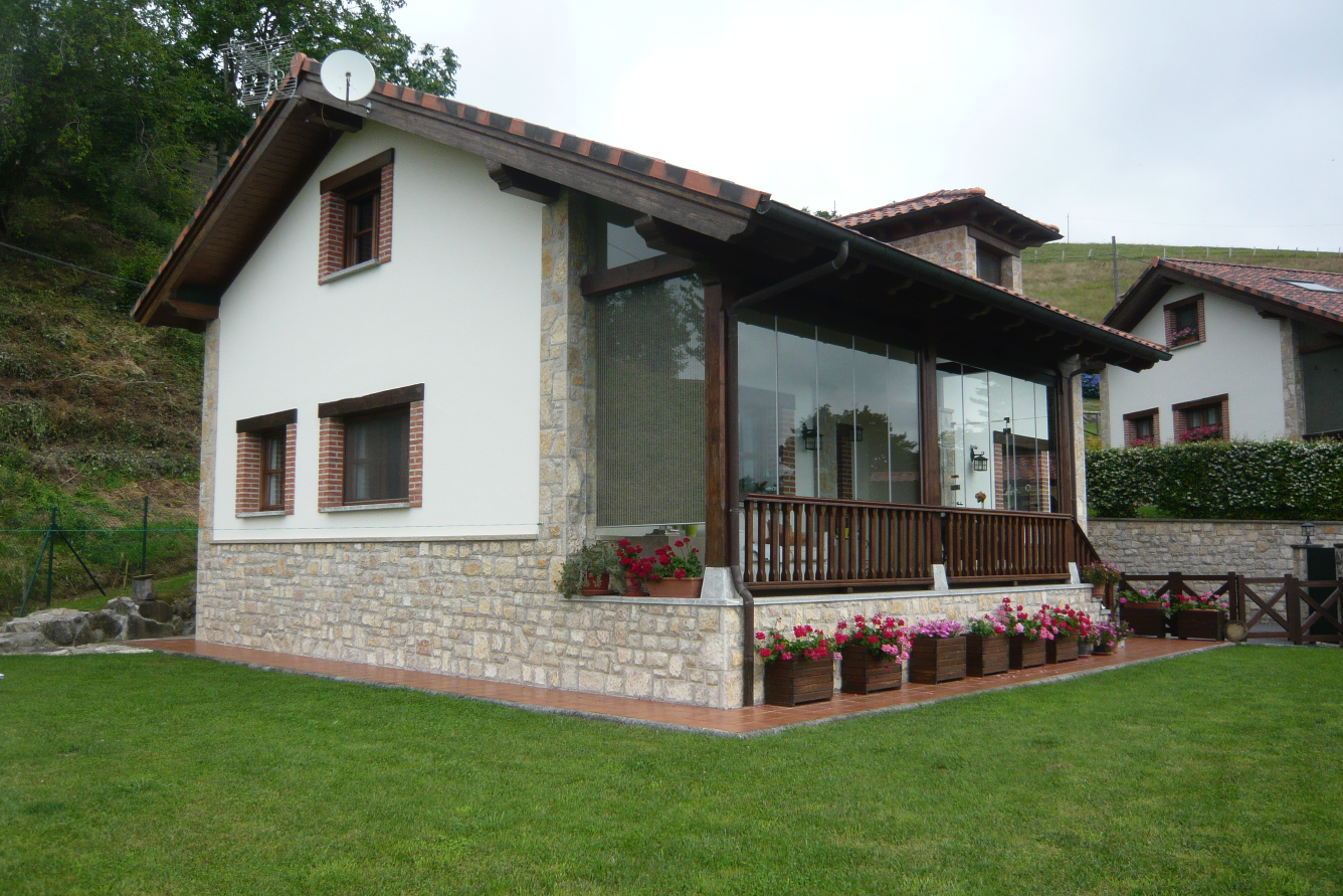 Exterior view of House or chalet for sale in Parres  with Heating, Terrace and Oven