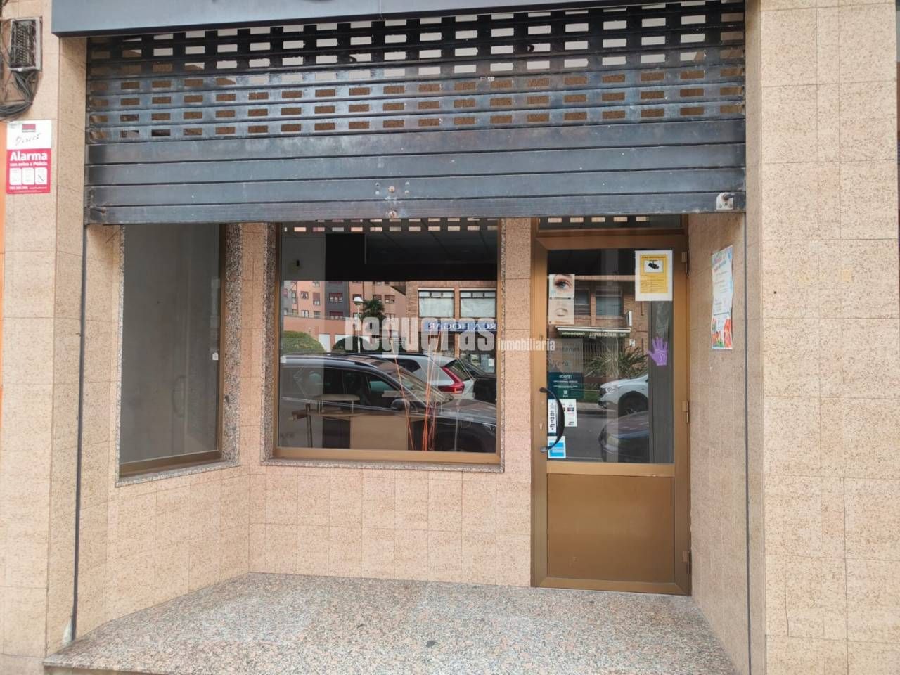 Local de alquiler en castillo de Gauzon, 12, Piedras Blancas