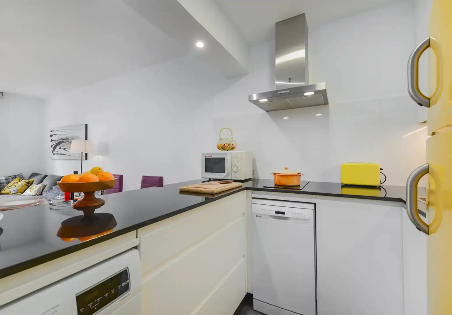 Kitchen of Flat for sale in Estepona  with Terrace, Furnished and Oven