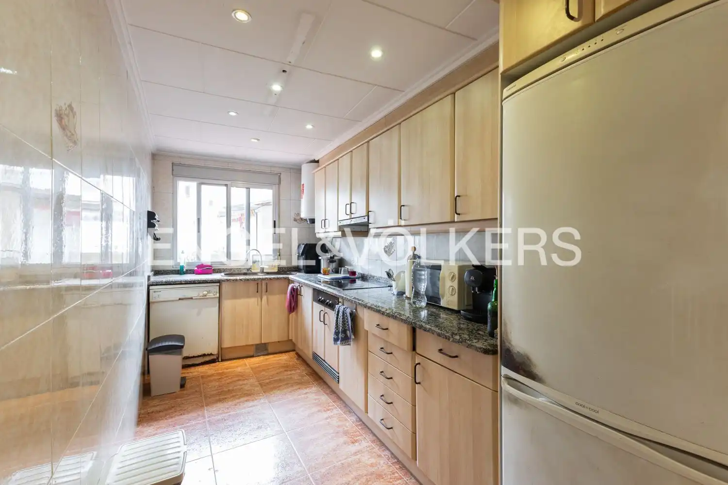 Kitchen of Houses for sale in Valencia  with Heating