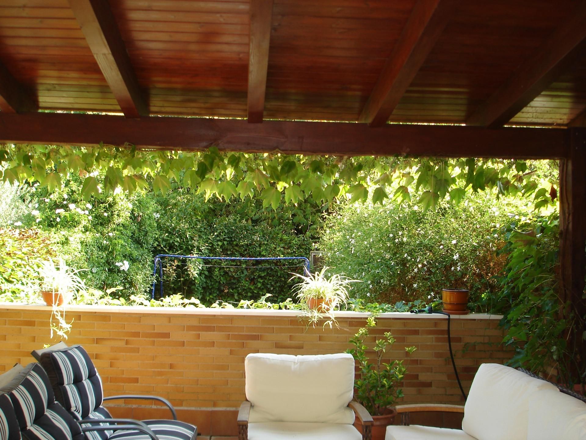 Jardín de Casa adosada en venta en Cáceres Capital con Aire acondicionado, Calefacción y Jardín privado