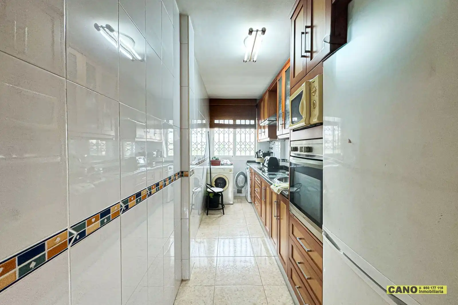 Cocina de Piso en venta en Almería con Aire acondicionado, Calefacción y Trastero