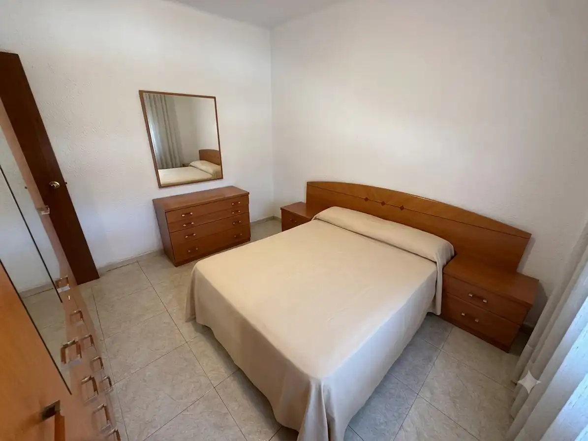 Schlafzimmer von Wohnung zum Verkauf in Cornellà de Llobregat mit Alarm