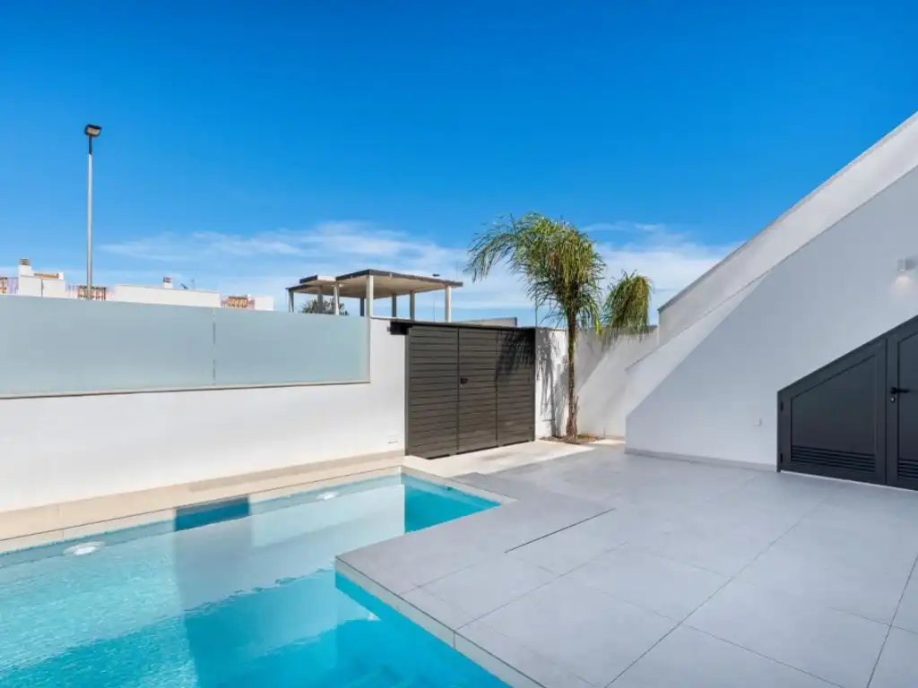 Casa con piscina en venta en San Javier ciudad, imagen 2