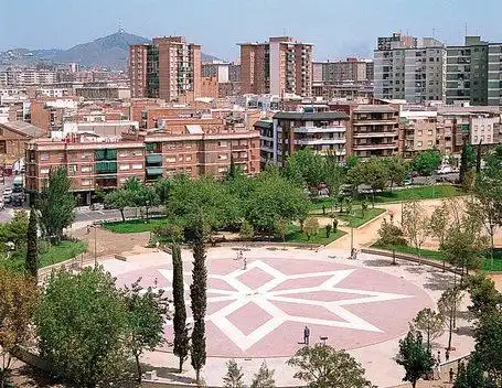 Nau industrial de lloguer a Almeda - El Corte Inglés, imagen 2