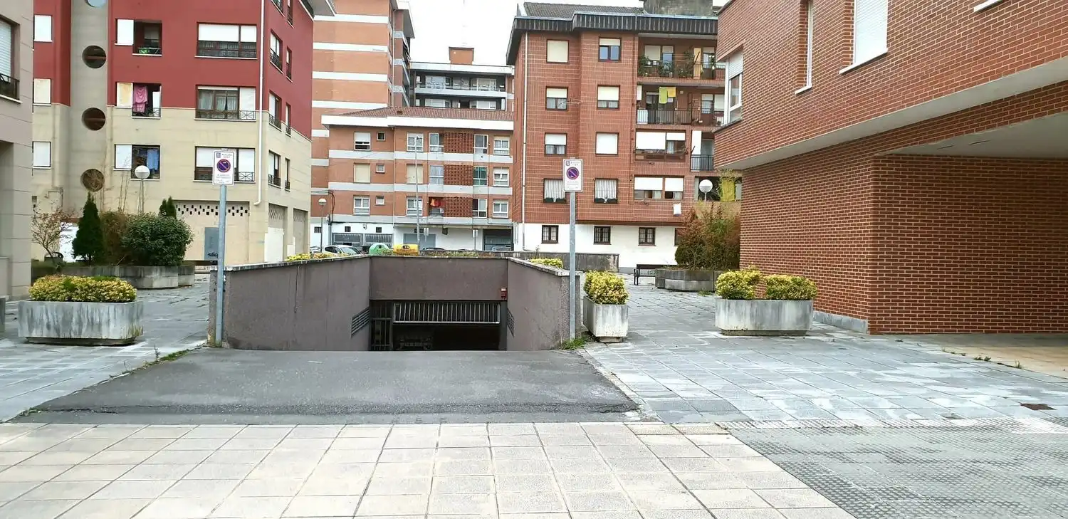 Individual en venda a Calle Atxurizubi 16, imagen 2