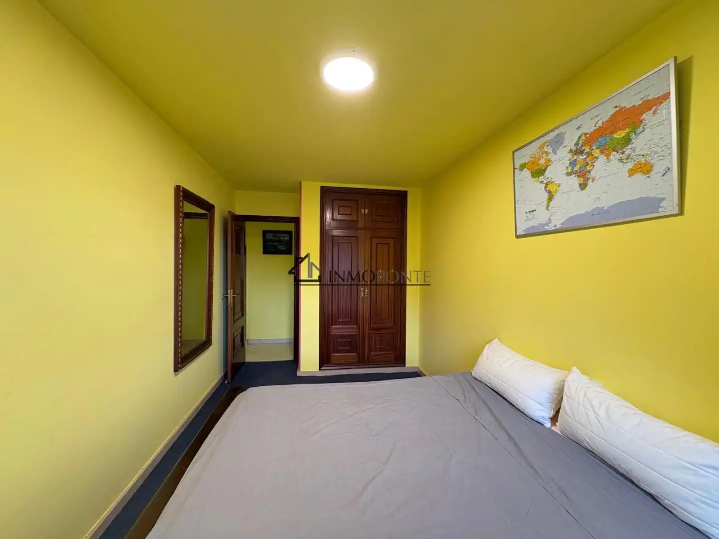 Bedroom of Flat for rent in Combarro