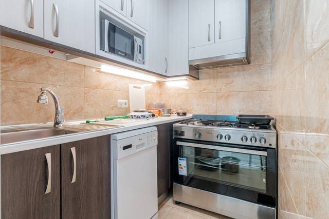 Piso en Venta en Calle de Antonio López en Comillas