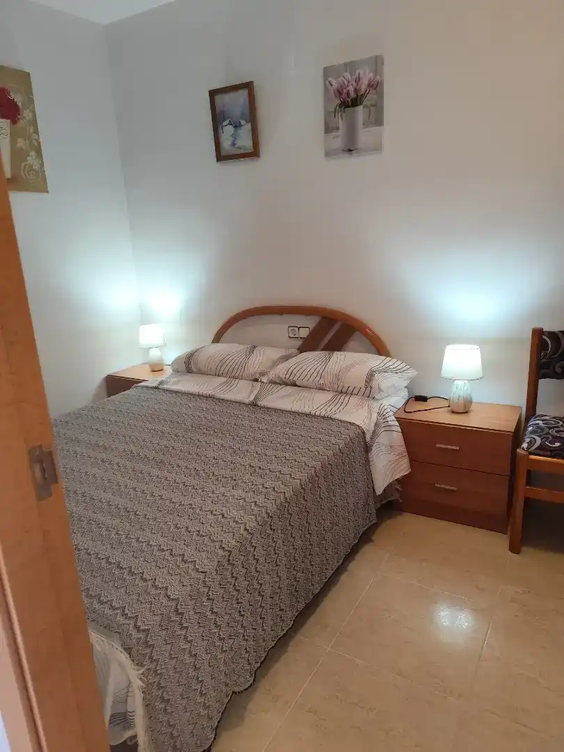 Habitación de Piso de alquiler en Benicarló con Aire acondicionado, Amueblado y Horno