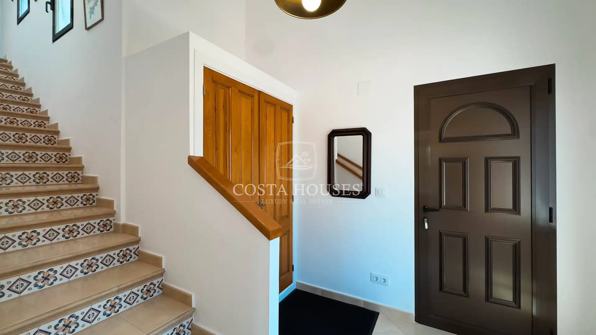 Houses for sale in Jávea / Xàbia  with Air Conditioner, Private garden and Terrace