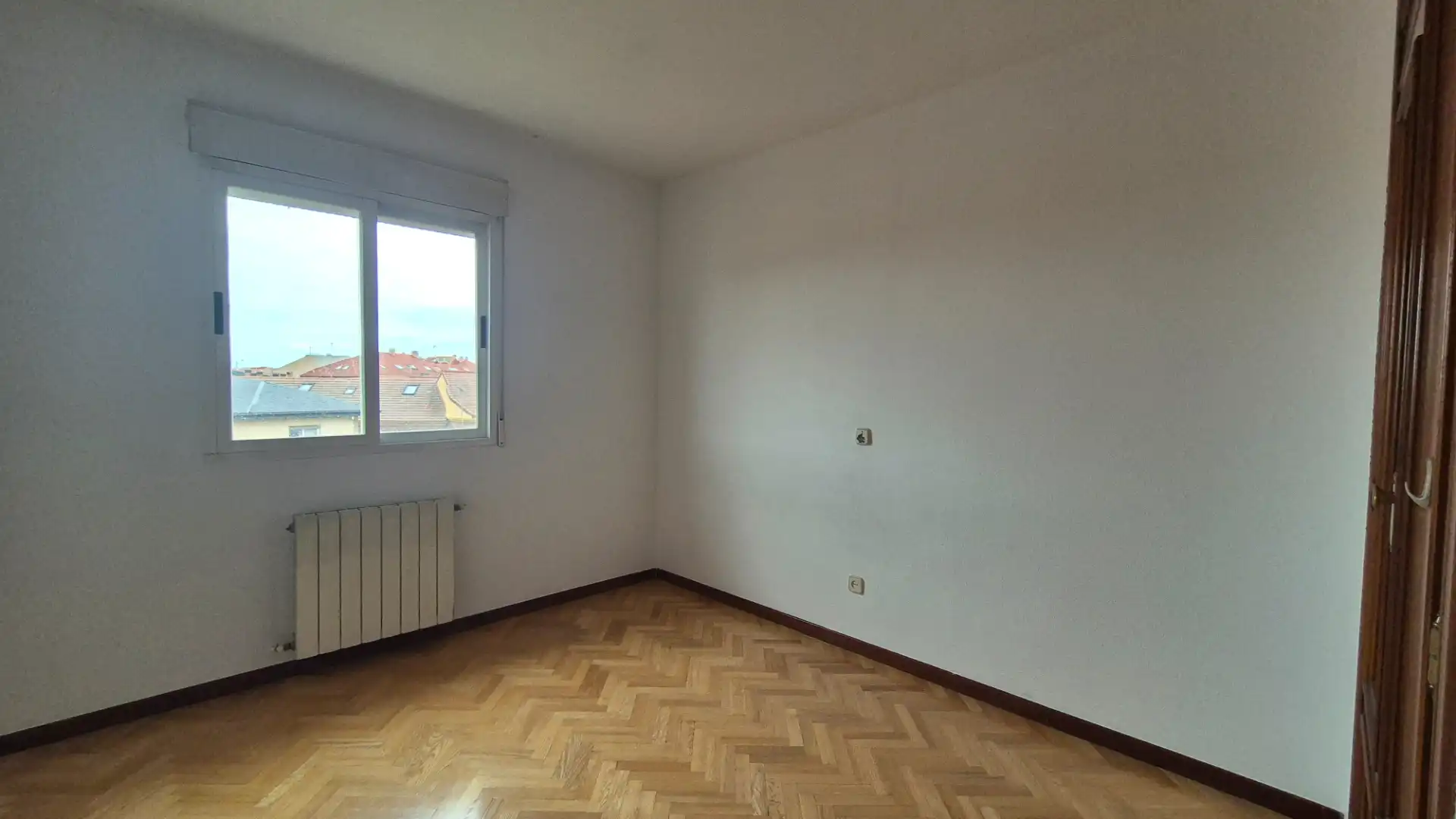 Bedroom of Flat for sale in Galapagar  with Heating, Parquet flooring and Terrace