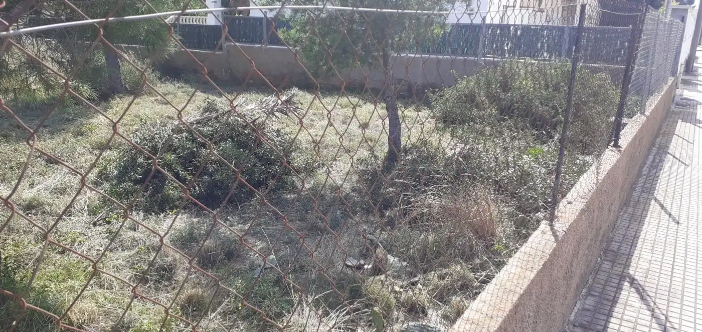 Residential land for sale in Avinguda del Príncep d'Espanya 81, imagen 3