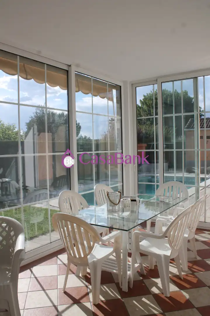 Jardí de Casa o xalet en venda en Córdoba amb Aire condicionat, Jardí privat i Piscina