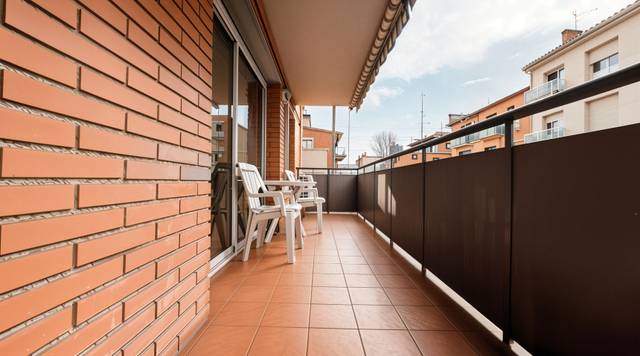 Piso en Venta en Carrer de Tàrrega en El Bon Pastor