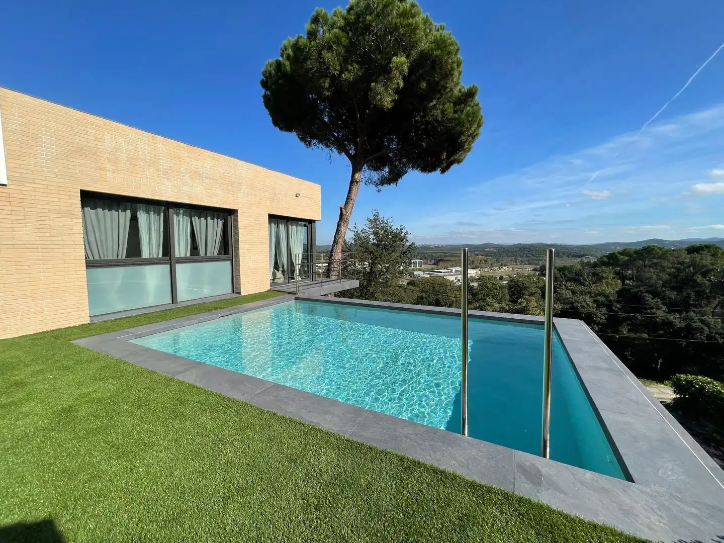 Piscina de Casa o chalet en venta en Fogars de la Selva con Aire acondicionado, Calefacción y Jardín privado