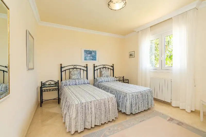 Detached house with pool for sale in La Cala Mijas, imagen 7