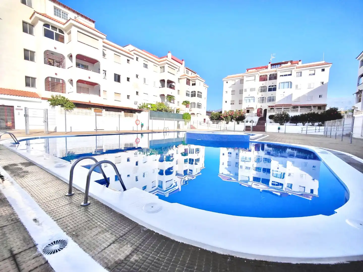 Piscina de Planta baja en venta en Arona con Jardín privado, Terraza y Amueblado