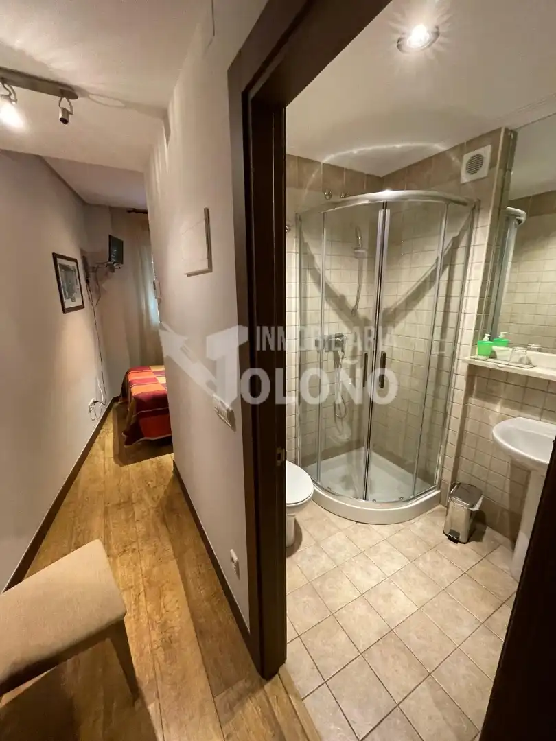 Baño de Edificio en venta en Castañares de Rioja