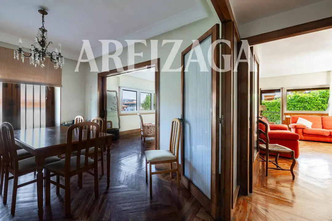 Casa o chalet en venta en Donostia - San Sebastián  con Calefacción, Jardín privado y Terraza
