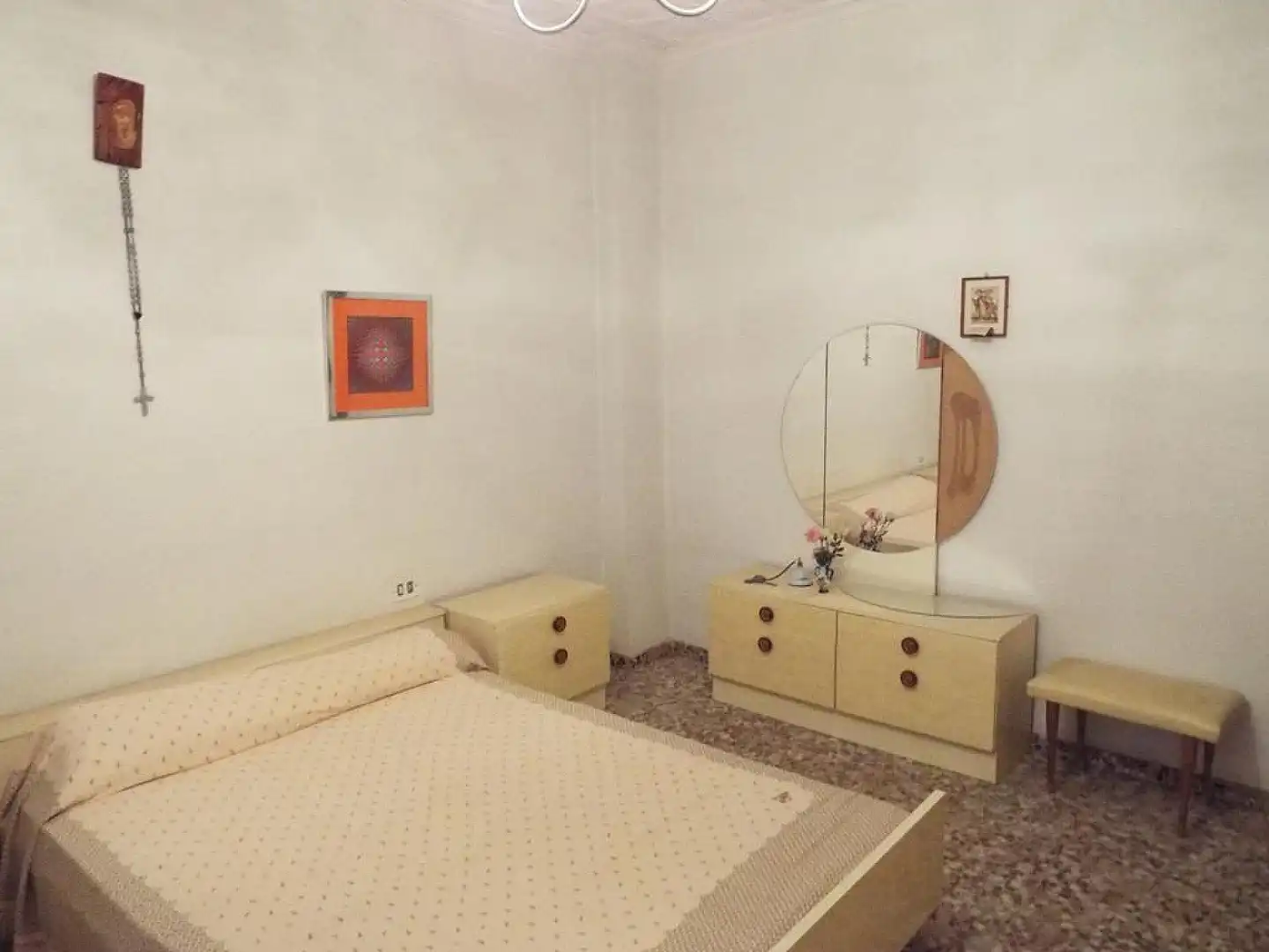 Dormitori de Apartament en venda en Caudete amb Terrassa