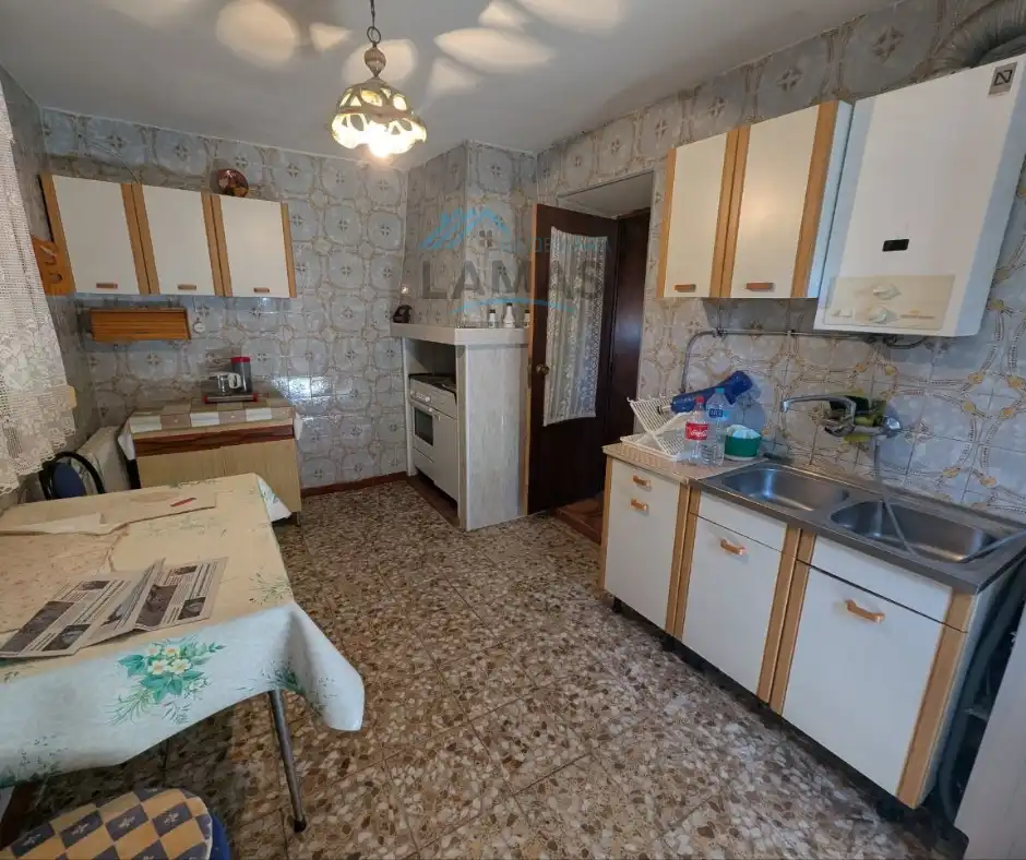 Kitchen of Houses for sale in Valdelacasa de Tajo  with Heating