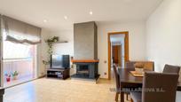 Living room of Flat for sale in Mollet del Vallès  with Air Conditioner, Heating and Balcony