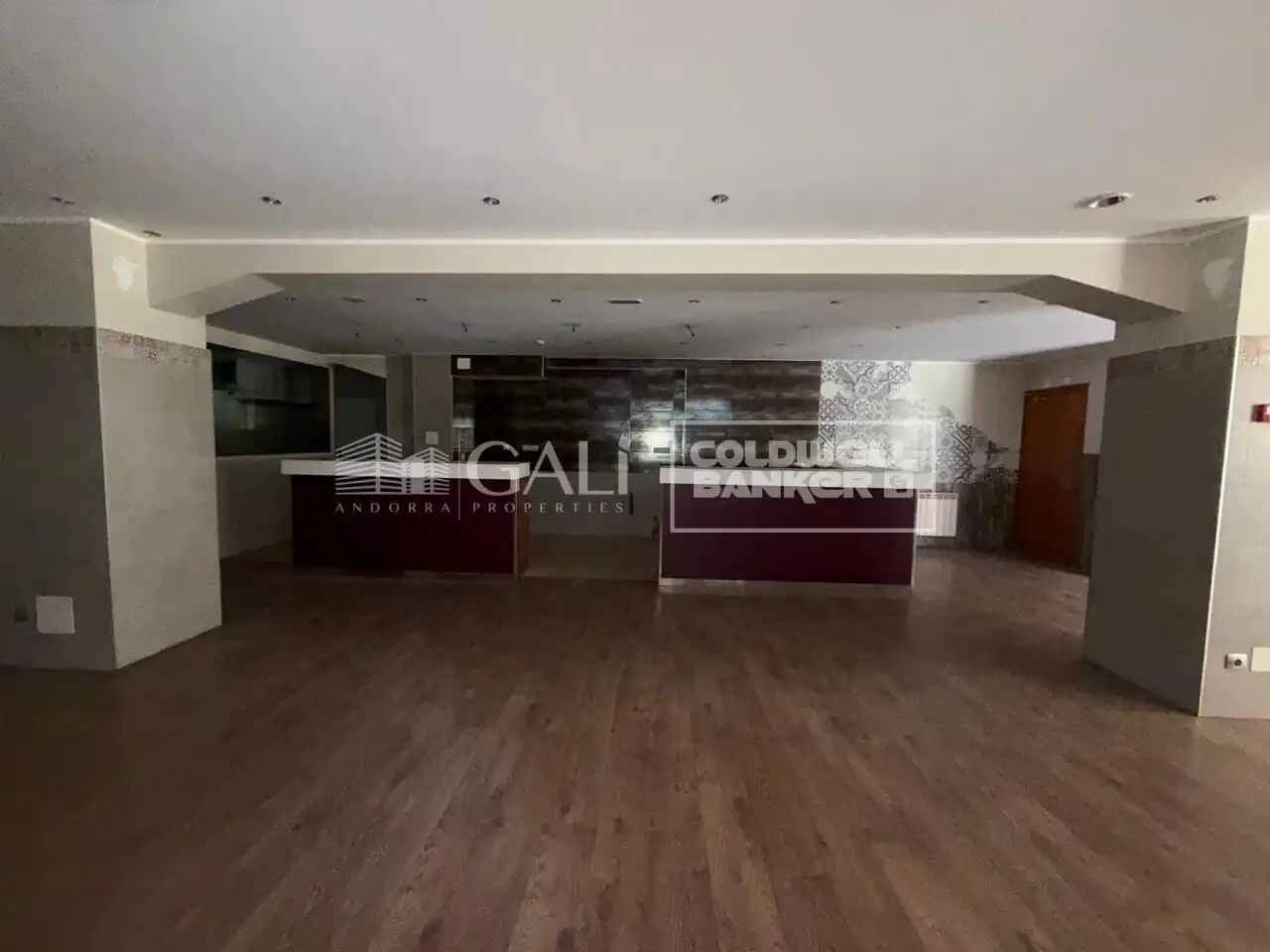 Local comercial de lloguer a Avenida Avinguda de Fiter i Rossell 33, imagen 2