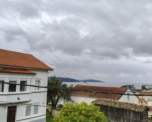 Vista exterior de Casa o xalet de lloguer en Miño amb Terrassa