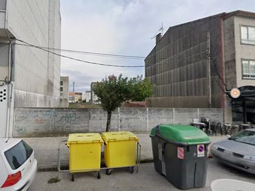 Terreno residenziale in vendita a Avenida Benito Vigo 97