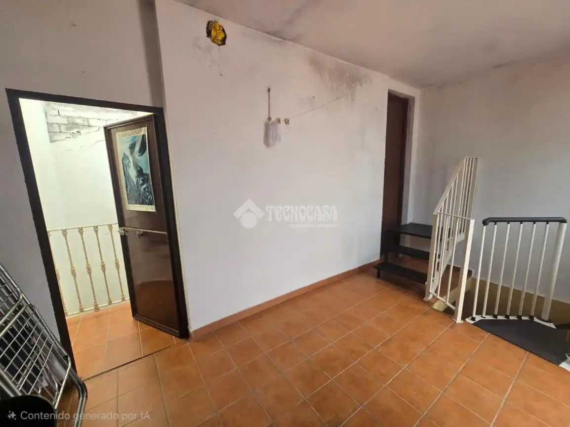Casa adosada en venta en Morón de la Frontera