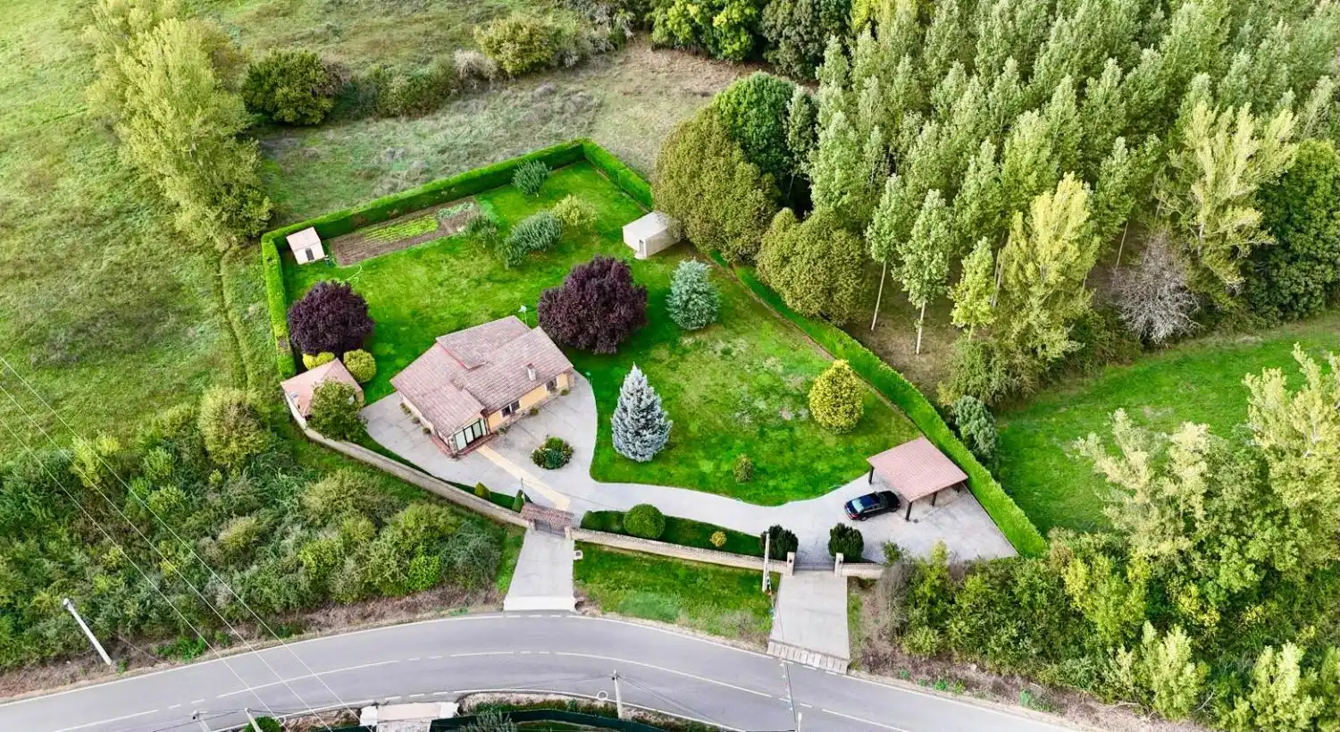 Außenansicht von Haus oder Chalet zum Verkauf in Garrafe de Torío, León