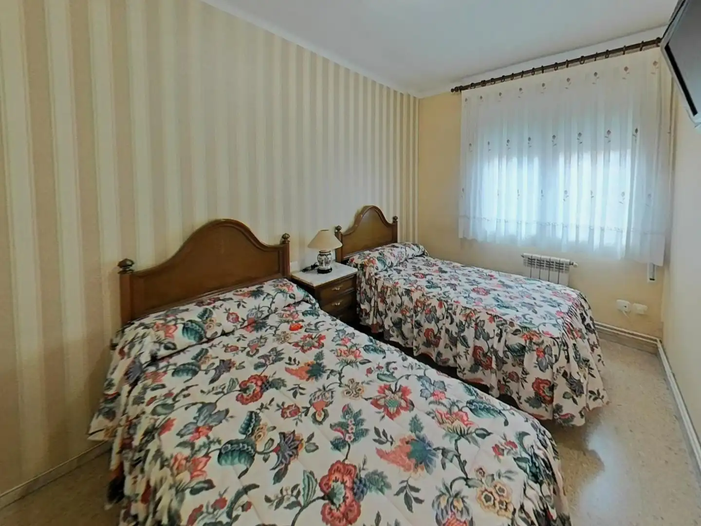 Bedroom of Flat for sale in Sabadell  with Air Conditioner, Heating and Storage room